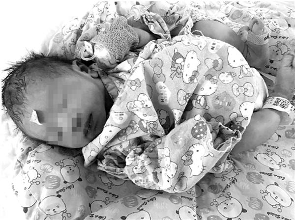 杭州：女子汽修店内2分钟生下男婴，裸放瓷砖地上后快速离开