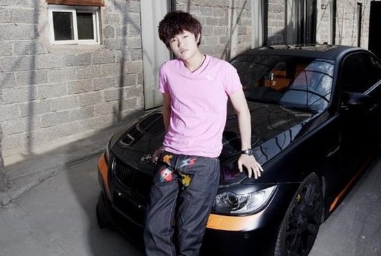 李天一为轮奸案首个施暴者 专门打飞的回京聚会