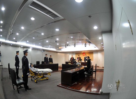 首都机场爆炸案案犯冀中星因爆炸罪获刑6年