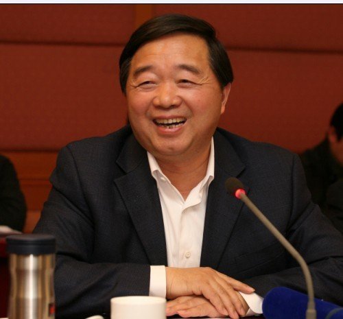 记者谈季建业身边政治生态：他鼻毛太长没人敢说