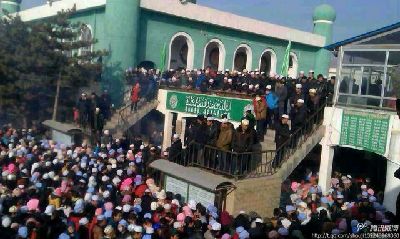 宁夏西吉发生踩踏事故 目前已致14人遇难