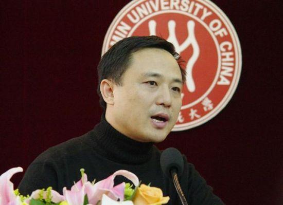 内地地产商曾伟在美国被捕 曾被怀疑系领导亲属