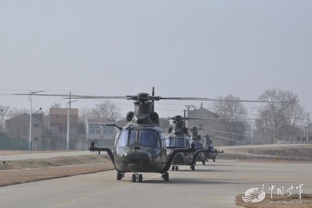 高清：解放军双机编队超低空实训 直8直9成对登场【4】