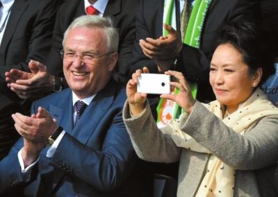 习近平就对欧洲政策表态：中国乐于雪中送炭