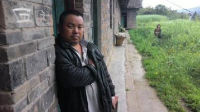 陈鑫的父亲还在焦急等待消息