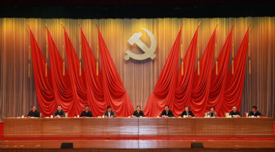  4月27日，国务委员、中央政法委副书记、公安部部长郭声琨出席第一期政法领导干部学习贯彻习近平总书记重要讲话精神专题培训班结业式并讲话。