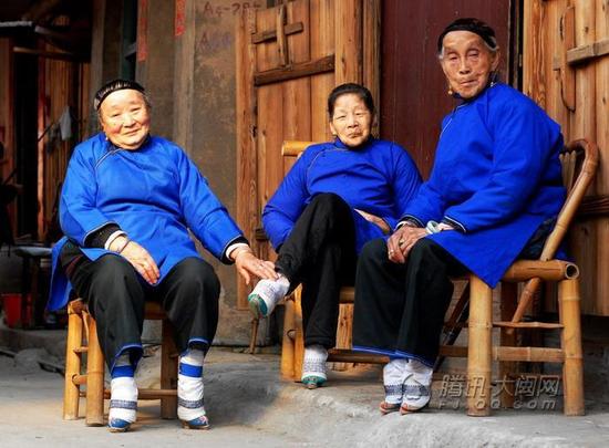 寻访最后的三寸金莲(组图)
