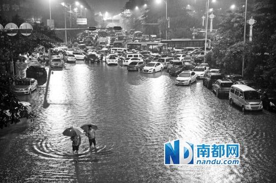 深圳官方详解逢暴雨必涝：管网滞后 人为破坏