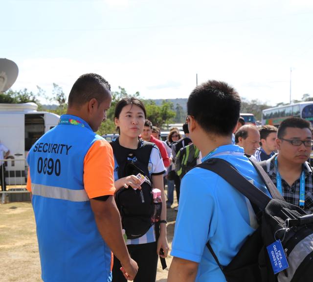 中国阿迷自费七万赴巴西追梅西 球票赛前遭抢