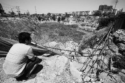 河北一楼盘2006年预售至今未盖 20名购房人起诉