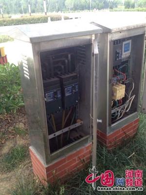 2岁男童公园内摸配电箱遭电击 两根手指被截肢