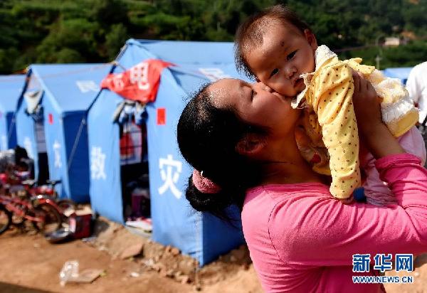 （鲁甸地震）（4）这七日：那些难忘的瞬间