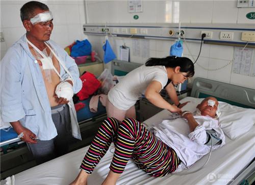 新疆富蕴县发生狼群袭人事件 6名村民受伤(图)