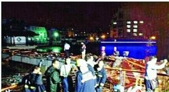 南京金川河廊桥遇暴风雨垮塌 两责任人获刑(图)