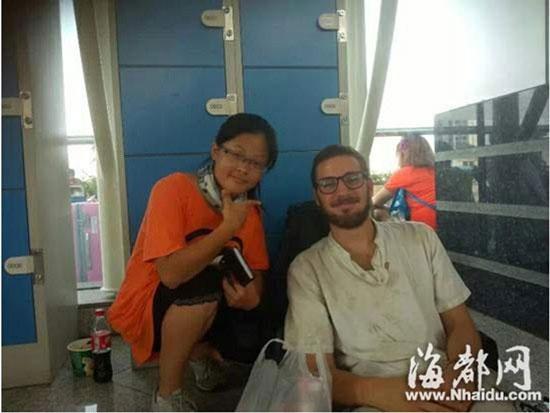 18岁少女骑行4千里到大学报到 路费全是打工所挣 