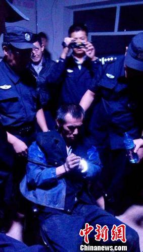 哈尔滨杀警越狱逃犯已有2人落网 仅余1人在逃