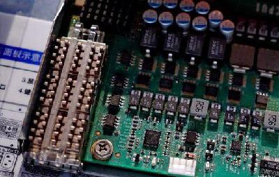 中国首款国产服务器诞生 军工领域信息安全不受限