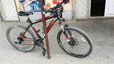 47岁律师骑行灵山失联5天 失联前买6根香肠