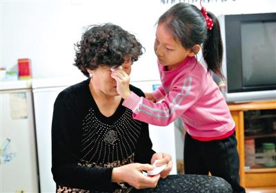 内蒙古奸杀冤案休庭8年未开庭 关键证据莫名丢失