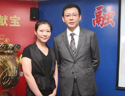 51岁原央视主持人程前近照曝光 被赞“冻龄”