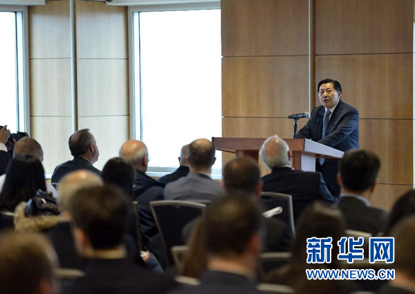 12月2日，在美国首都华盛顿，中国国家互联网信息办公室主任鲁炜在乔治·华盛顿大学发表演讲。新华社记者殷博古摄