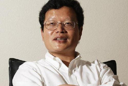 北大诉邹恒甫今日二审 邹提交新闻报告作新证据