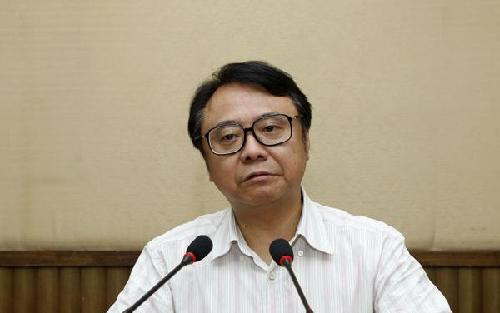 上海光明食品原董事长王宗南受审 否认部分指控