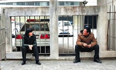 安徽“杀妻”冤案疑似真凶受审 系当地三级警督