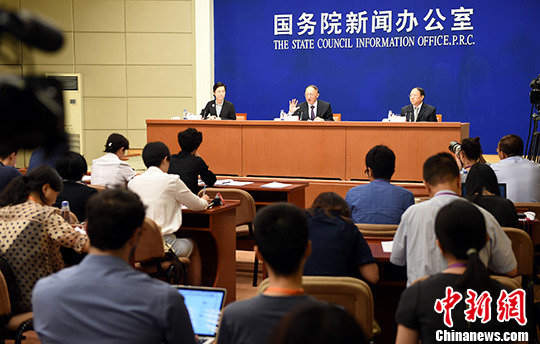 体育总局：学校体育场馆占全国2/3推动向社会开放