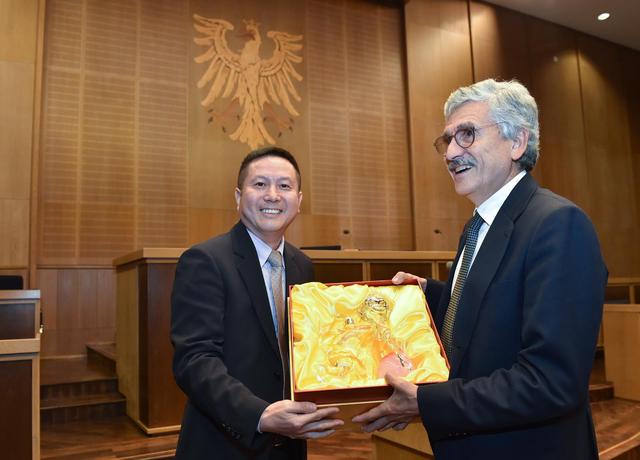 五粮液高端品鉴会在法兰克福举行