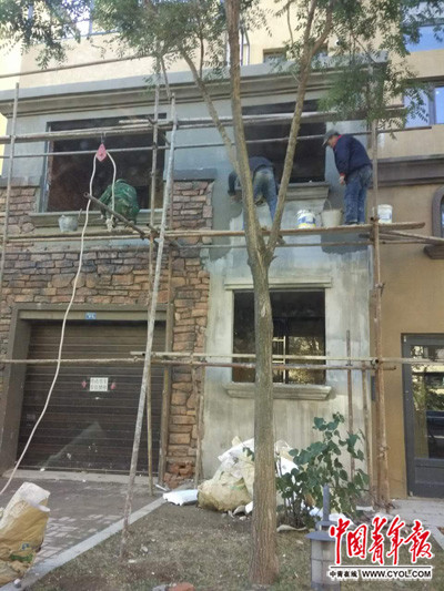 小区存大量违建辽宁营口城管执法局被指选择性执法