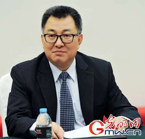 【中国梦·践行者】王春法委员谈智慧博物馆建设:需要更多“跨界”人才 【中国梦·践行者】王春法委员谈智慧博物馆建设:需要更多“跨界”人才