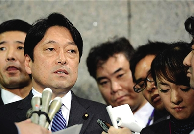 日媒:中国军舰瞄准日舰数分钟 或向安倍表不满