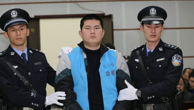 广西民警枪杀孕妇案二审今日开庭 一审被判死刑