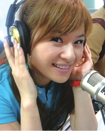 女主持人王婧涉毒被拘留 曾主持《美丽俏佳人》