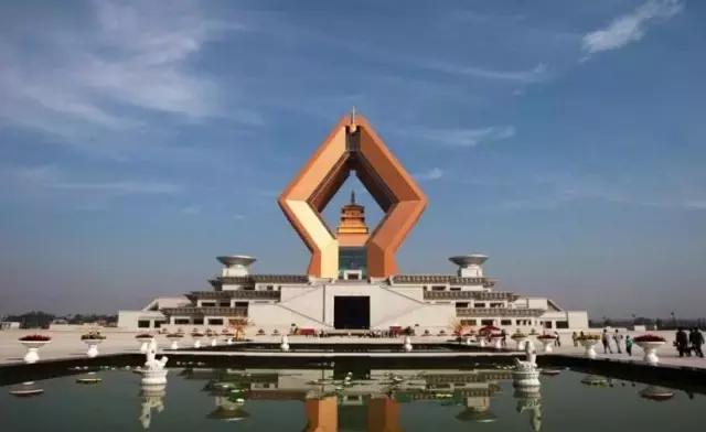 宝兰高铁有望明年通车，全线8站堪称西部最美高铁