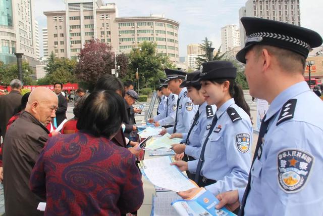 网络安全宣传周法治日 警方公布十大网络违法犯罪典型案例