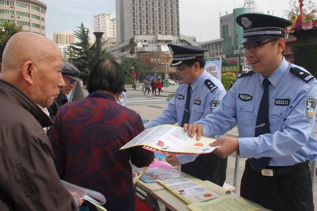 网络安全宣传周法治日 警方公布十大网络违法犯罪典型案例