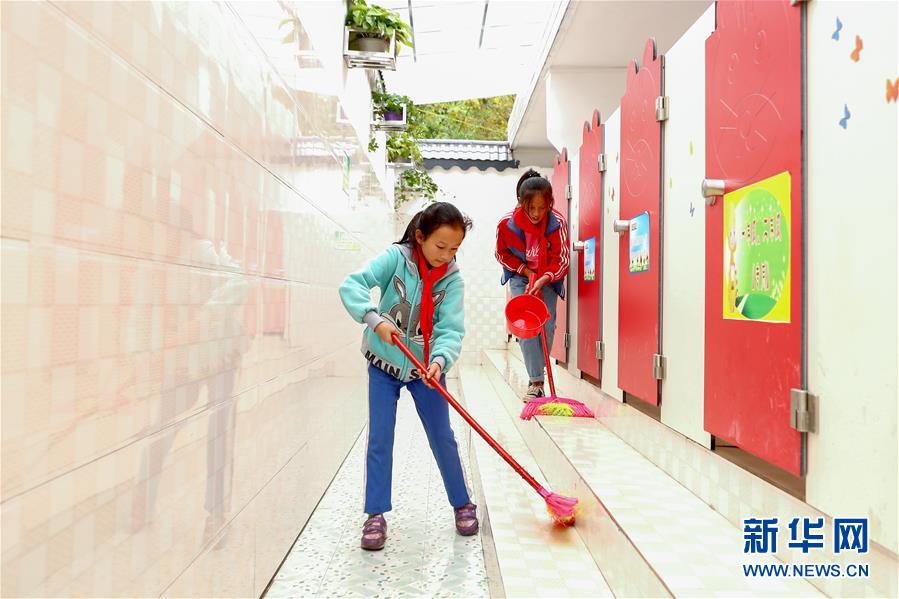 (新华全媒头条·图文互动)(7)上下同心再出发——习近平总书记同出席2019年全国两会人大代表、政协委员共商国是纪实