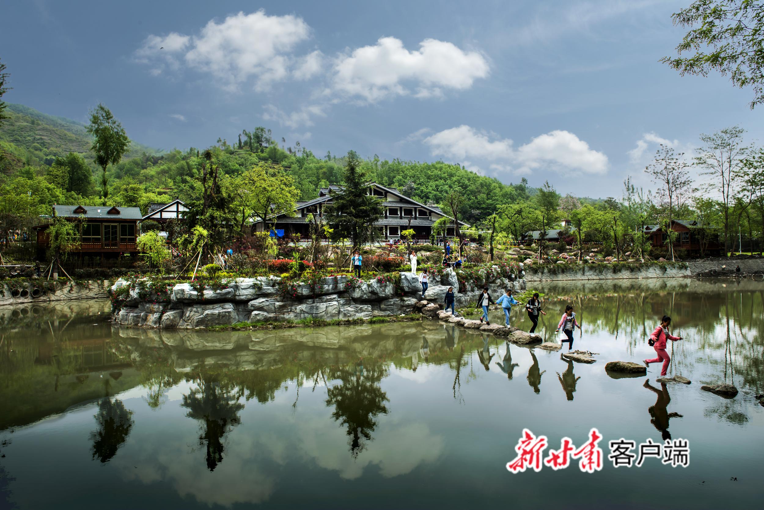 美丽乡村花桥 摄影何昱._副本.jpg