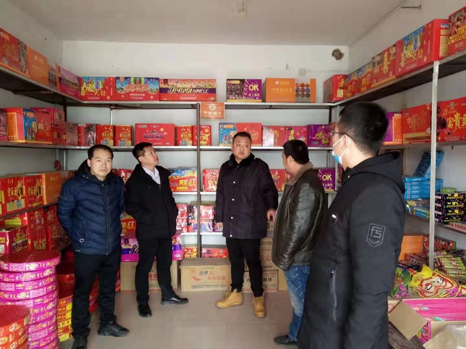 downloadjpg (37).jpg