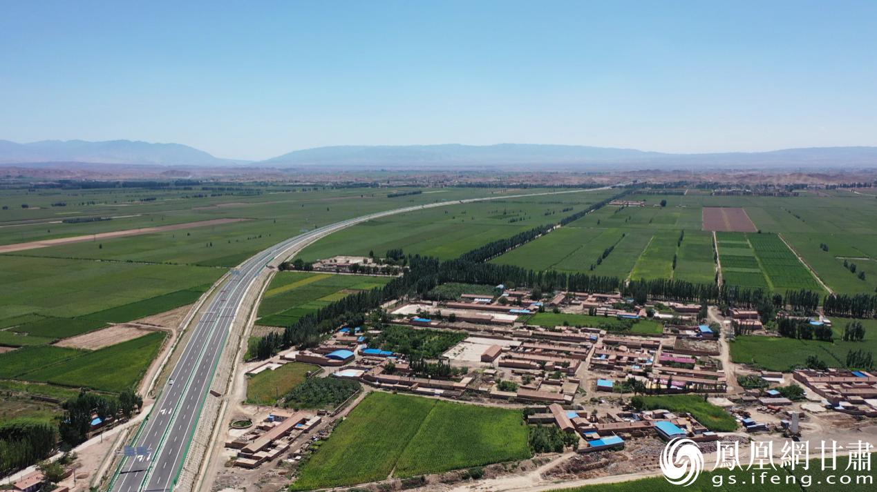 景中高速带动沿线区域经济发展 甘肃省公航旅集团供图