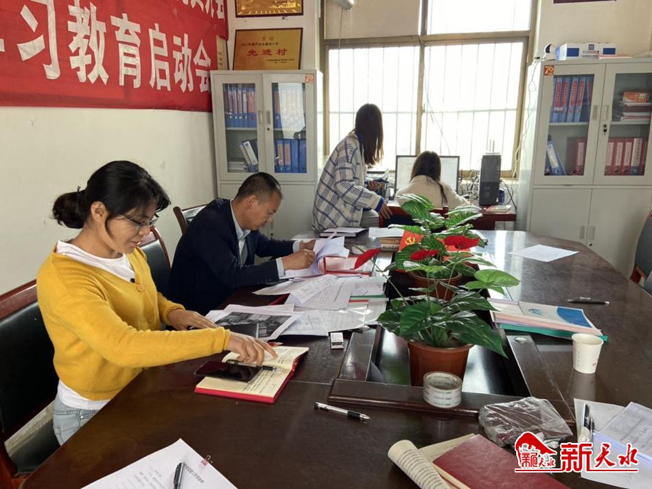 downloadjpg (94).jpg