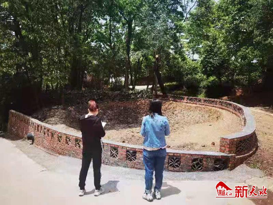 downloadjpg (90).jpg