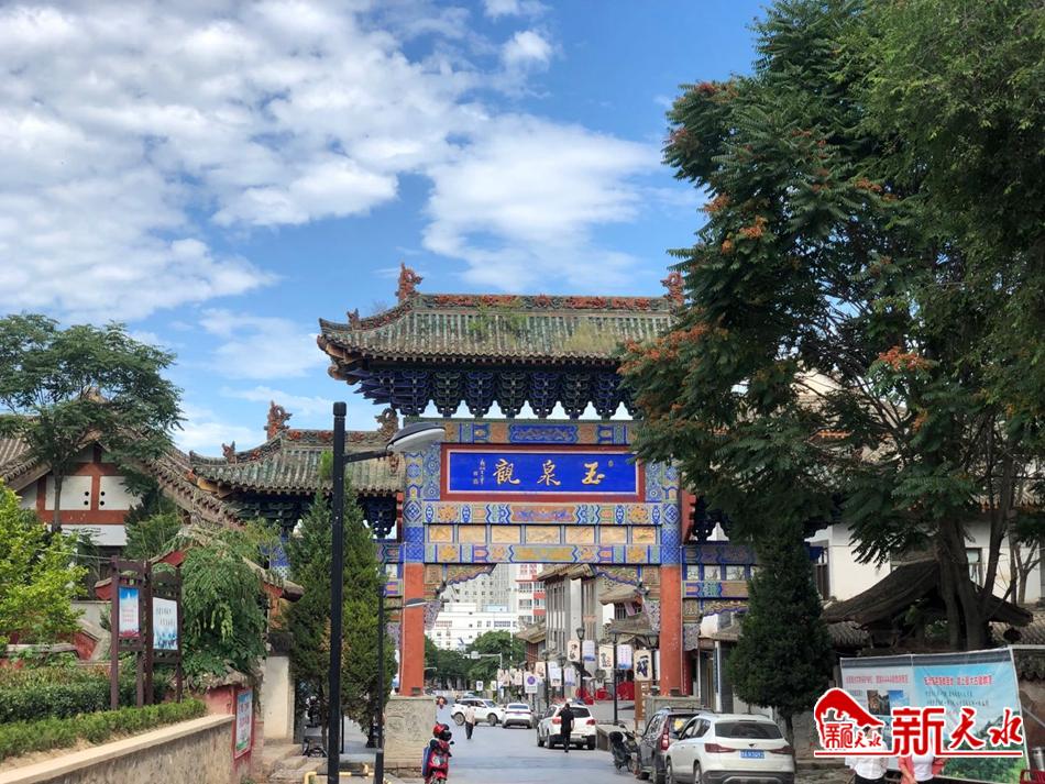 downloadjpg (40).jpg downloadjpg (40).jpg