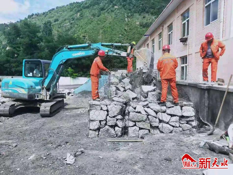 downloadjpg (43).jpg