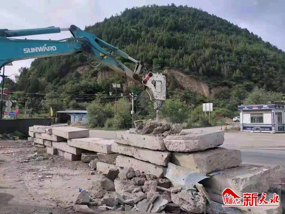 downloadjpg (41).jpg