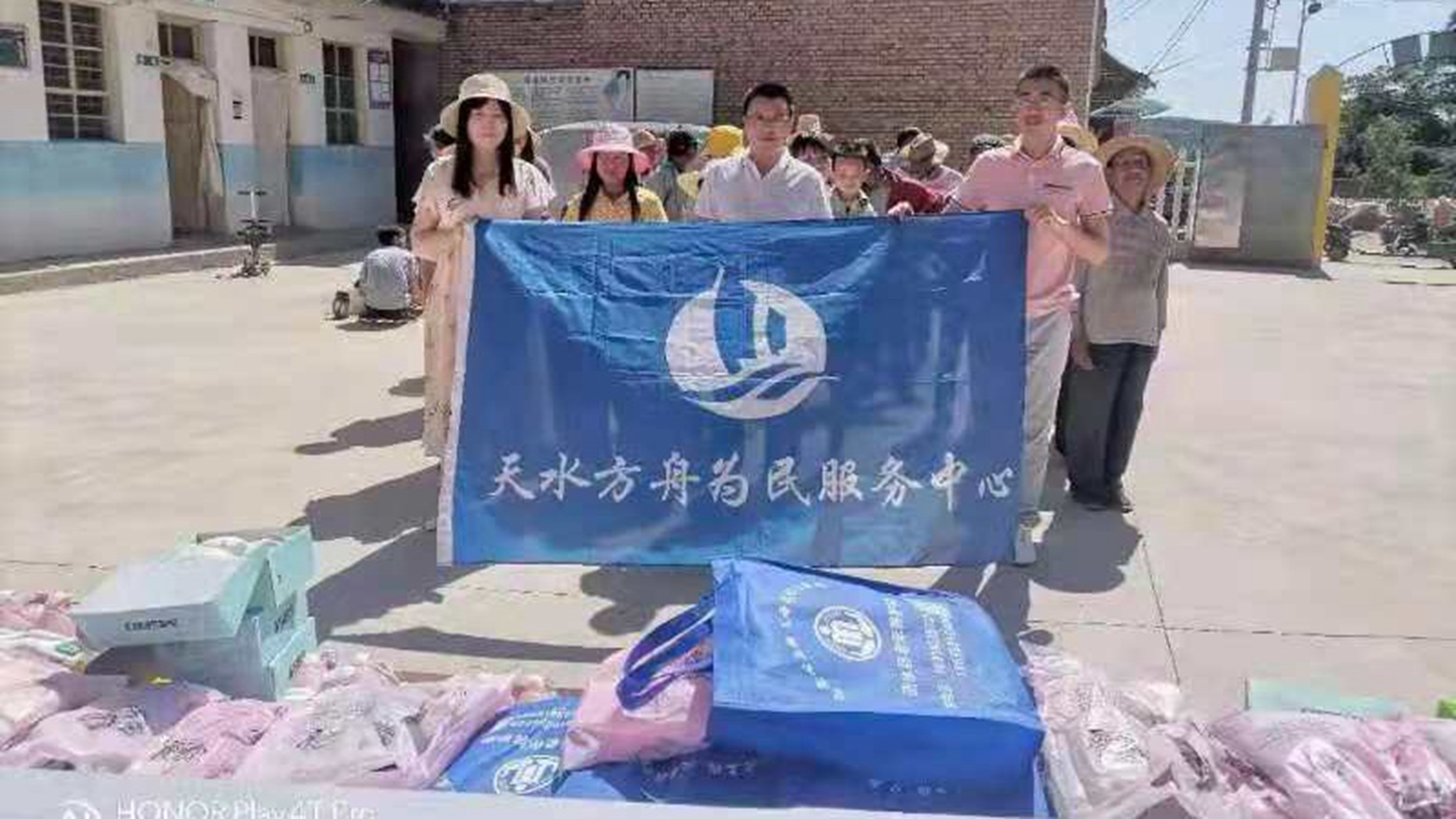 downloadjpg (29).jpg