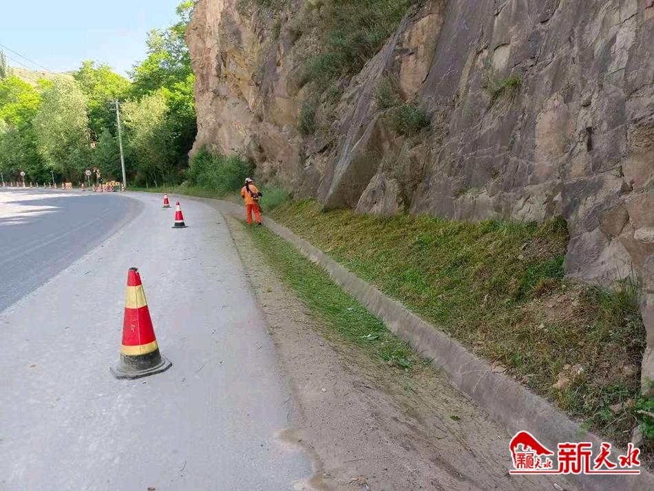 downloadjpg (64).jpg