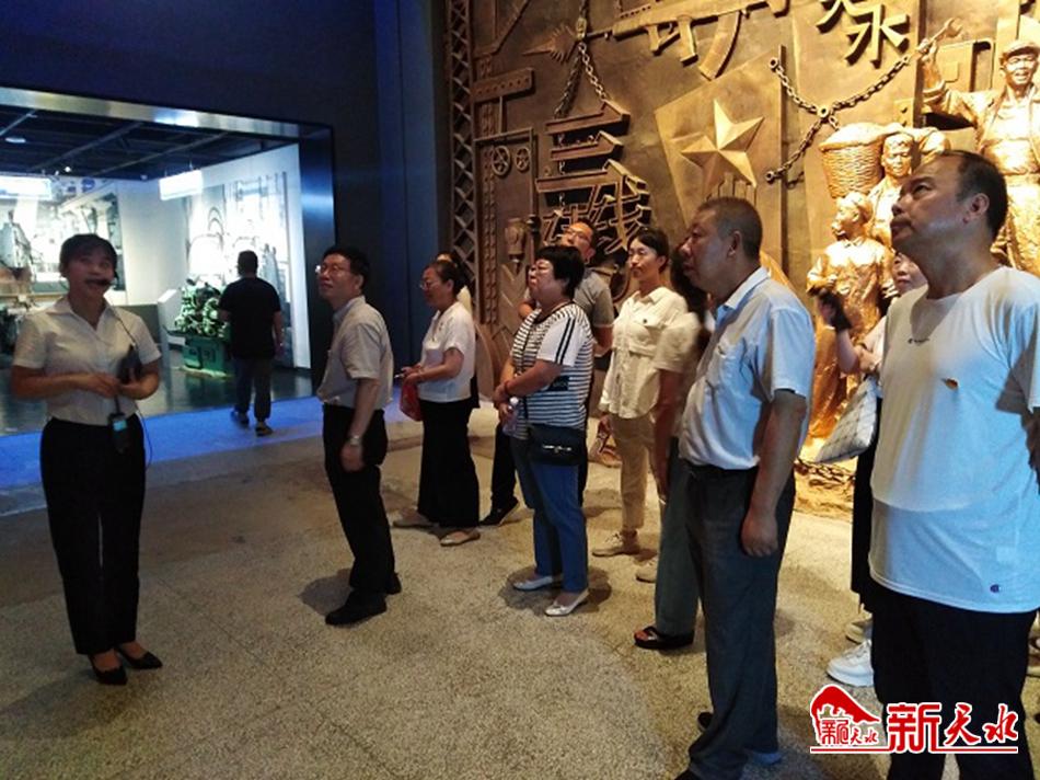 downloadjpg (18).jpg